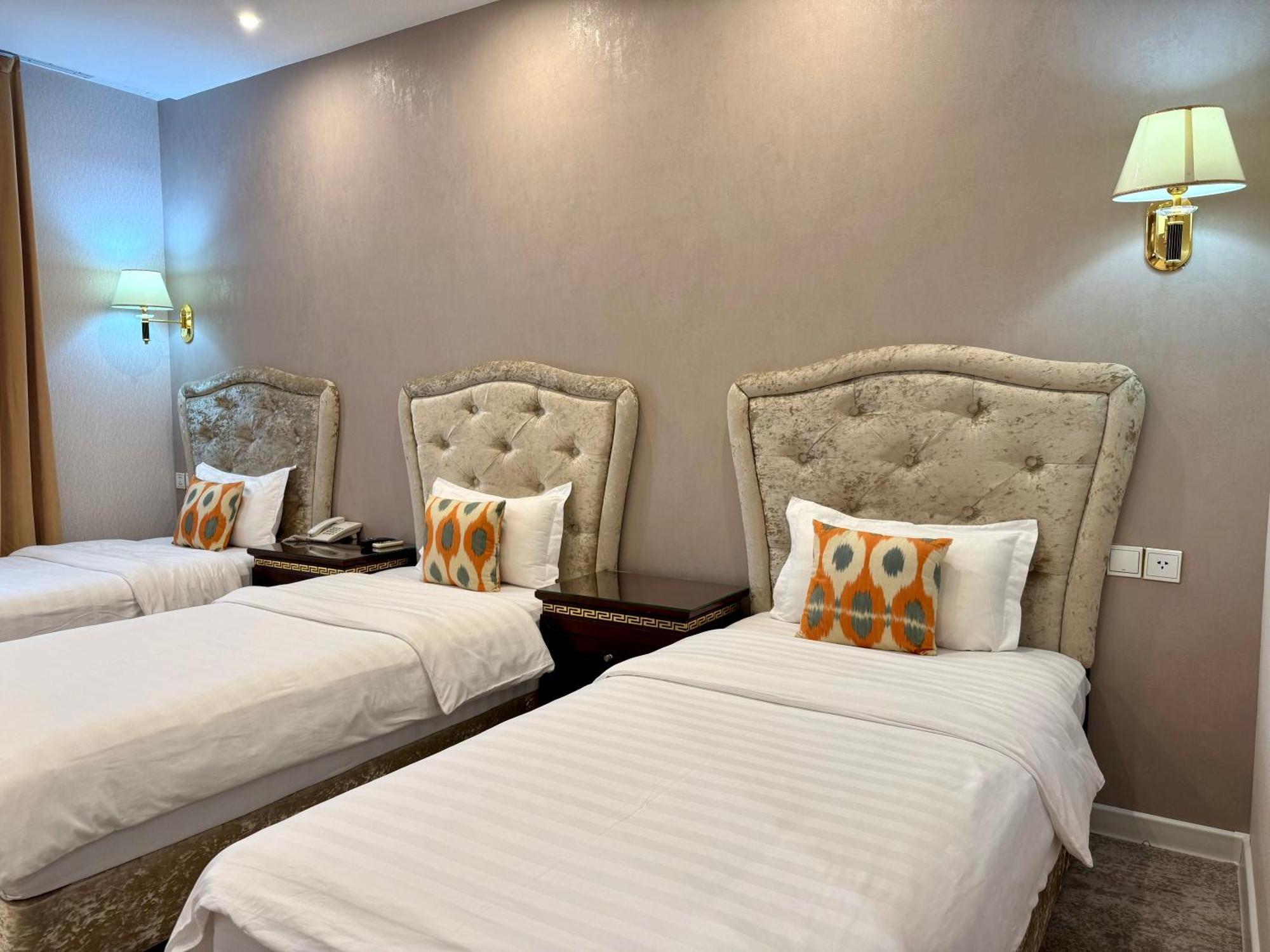 Emirhan Hotel Samarkand Exterior foto