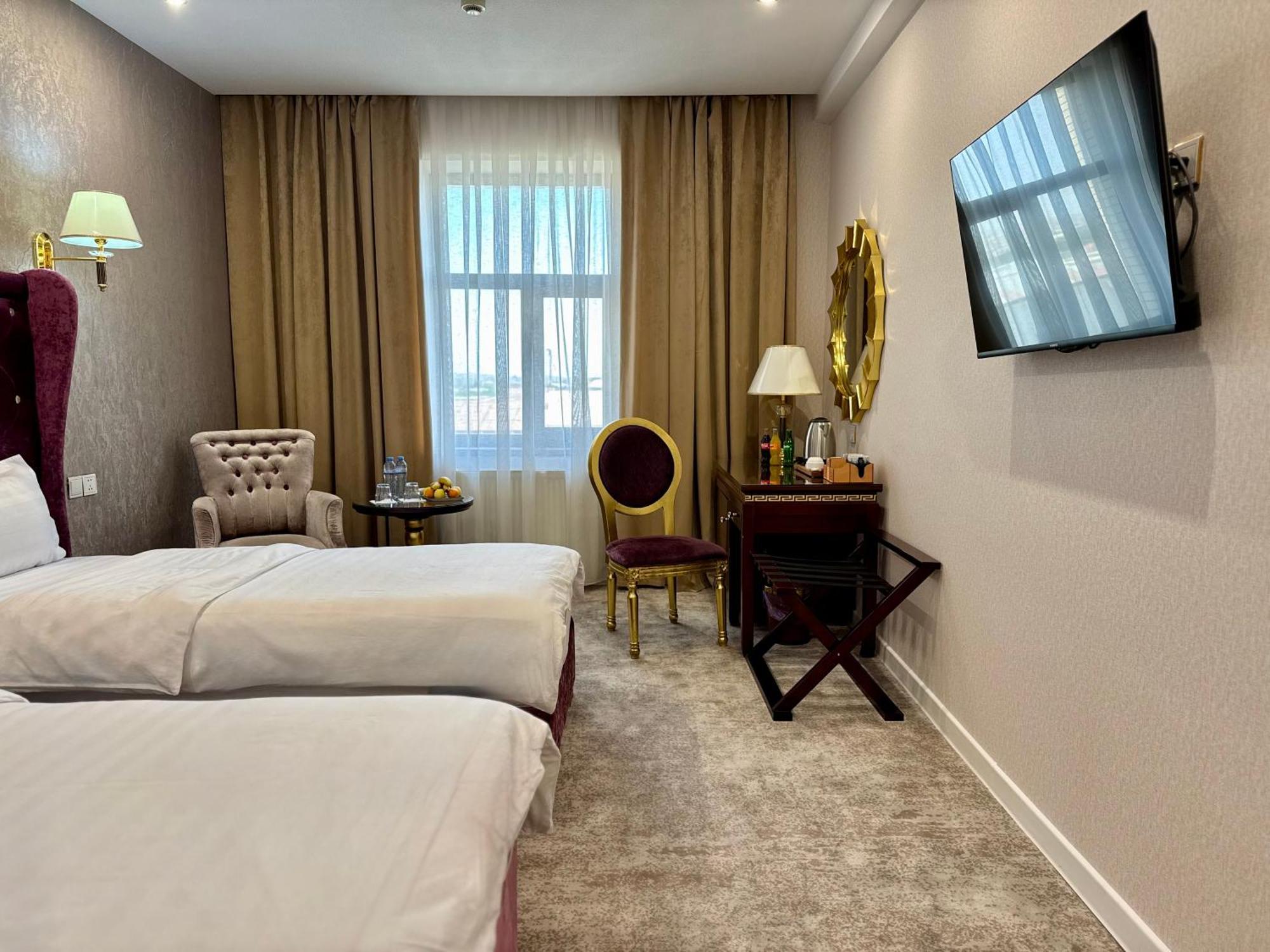 Emirhan Hotel Samarkand Exterior foto