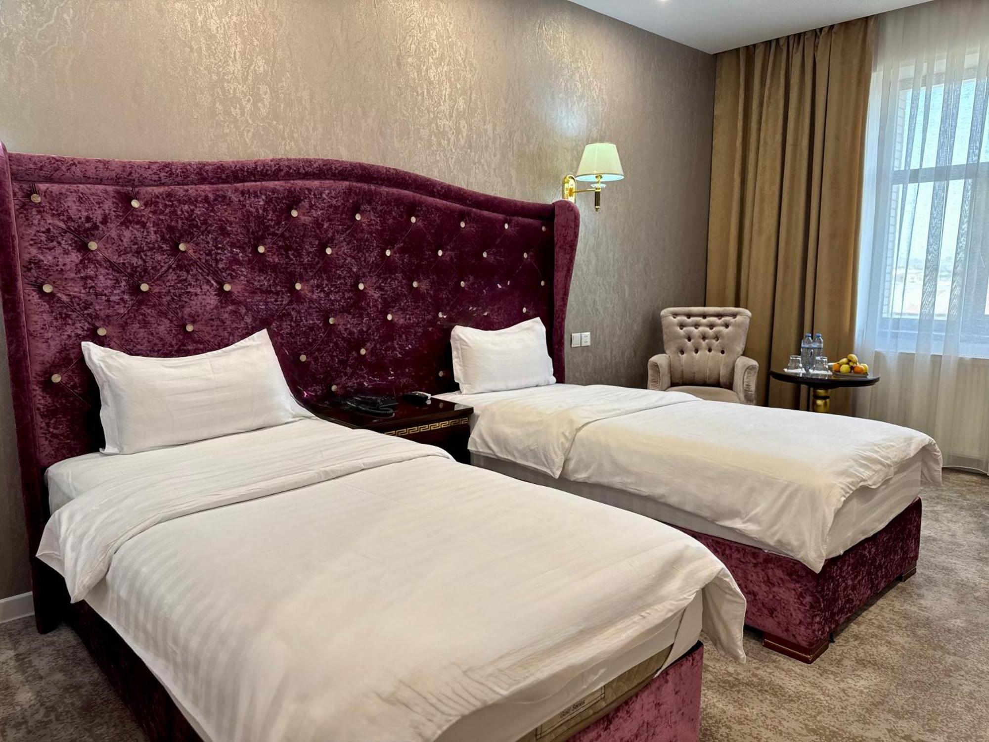 Emirhan Hotel Samarkand Exterior foto